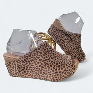 Chocolat Blu Leopard Print Wedge Shoes